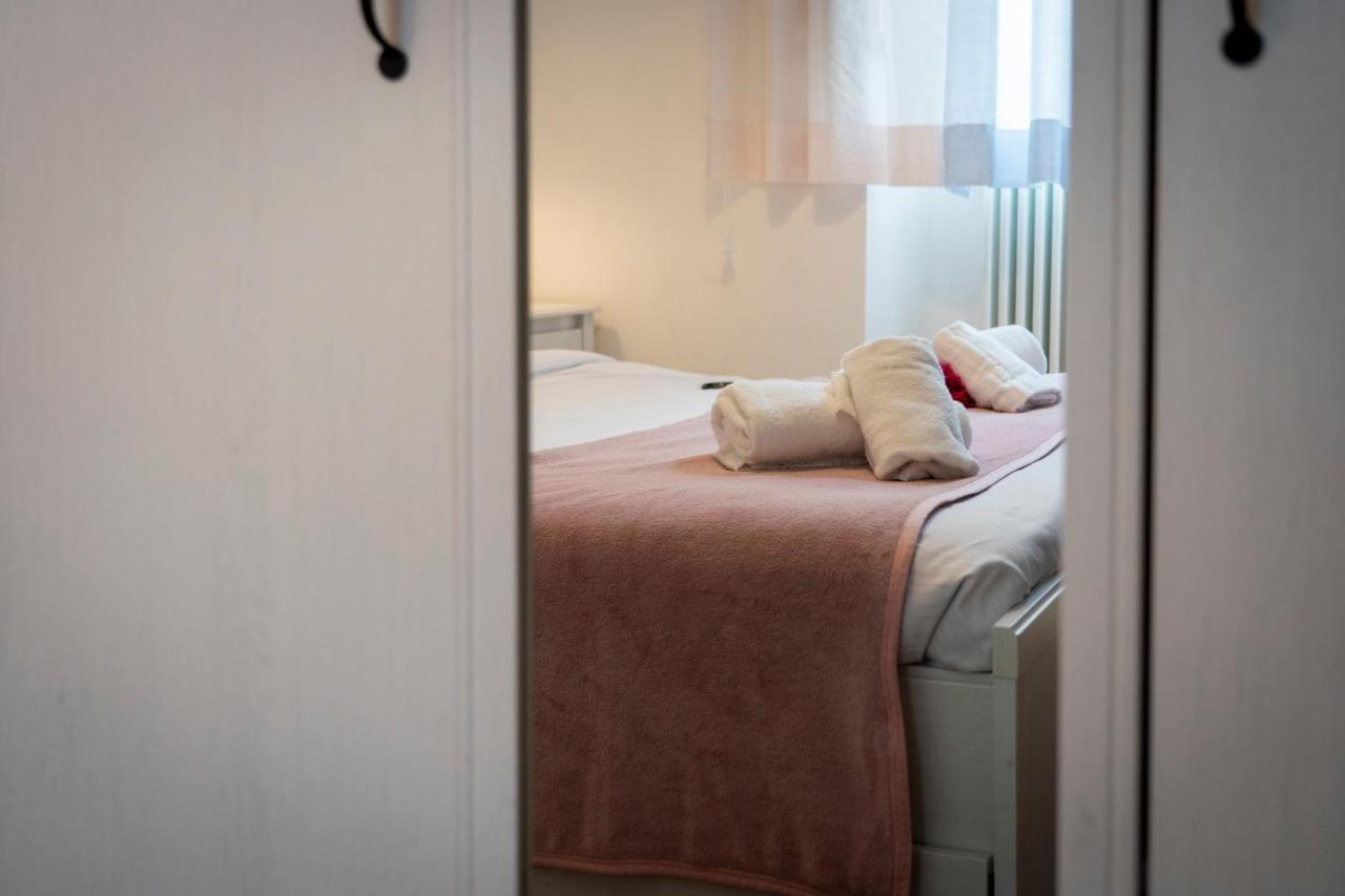 32 Nero - Florence Apartment San Niccolo Екстериор снимка