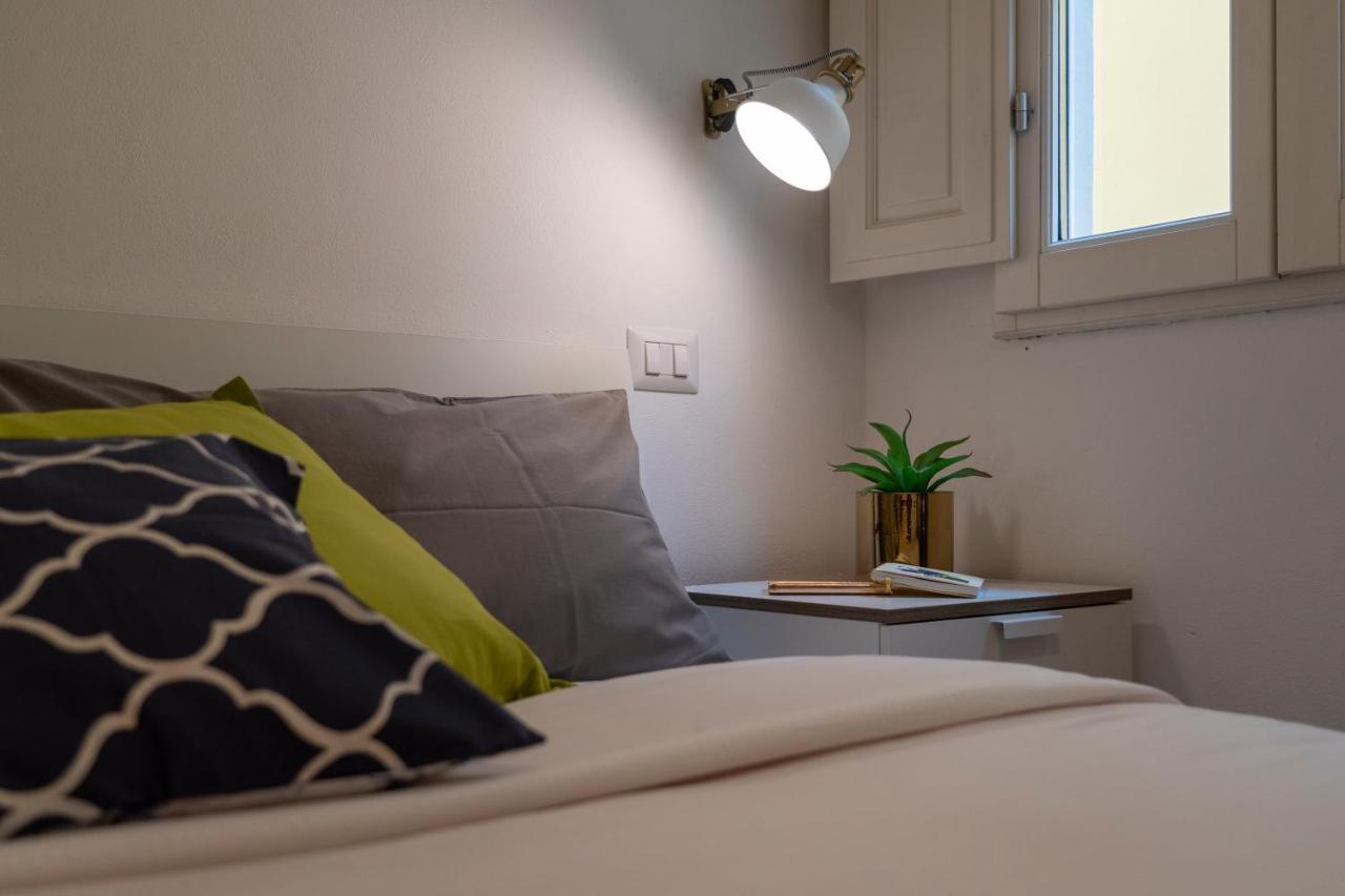 32 Nero - Florence Apartment San Niccolo Екстериор снимка