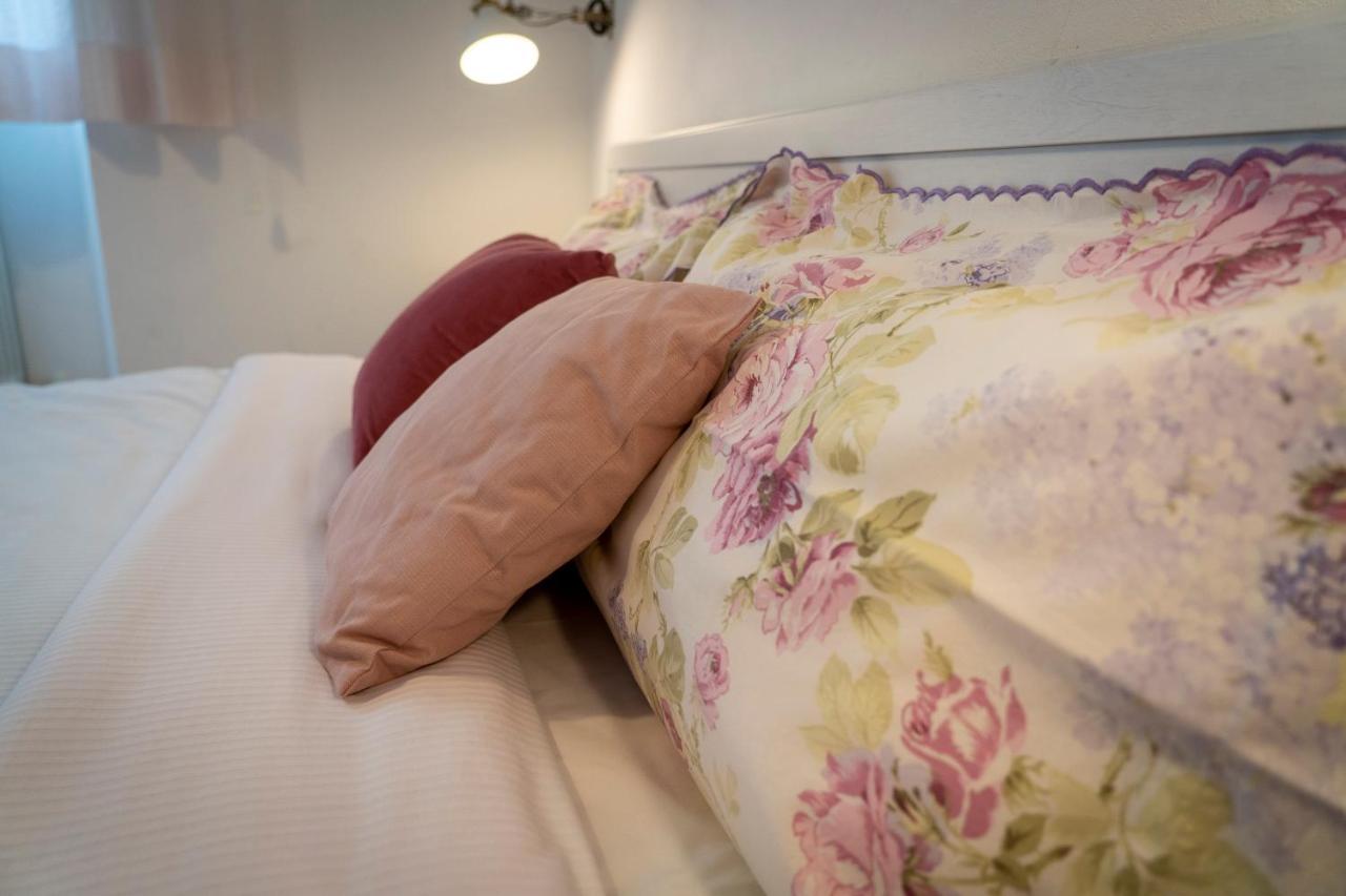 32 Nero - Florence Apartment San Niccolo Екстериор снимка