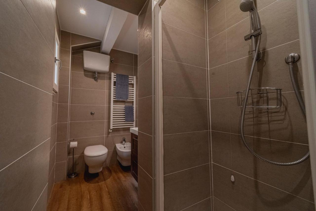 32 Nero - Florence Apartment San Niccolo Екстериор снимка