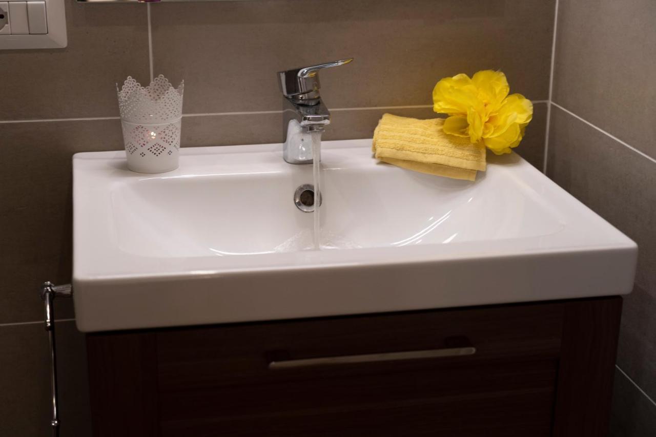 32 Nero - Florence Apartment San Niccolo Екстериор снимка