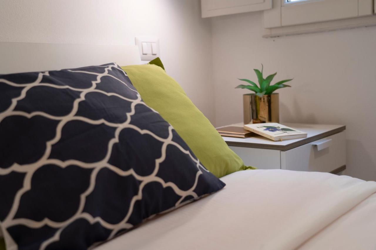 32 Nero - Florence Apartment San Niccolo Екстериор снимка
