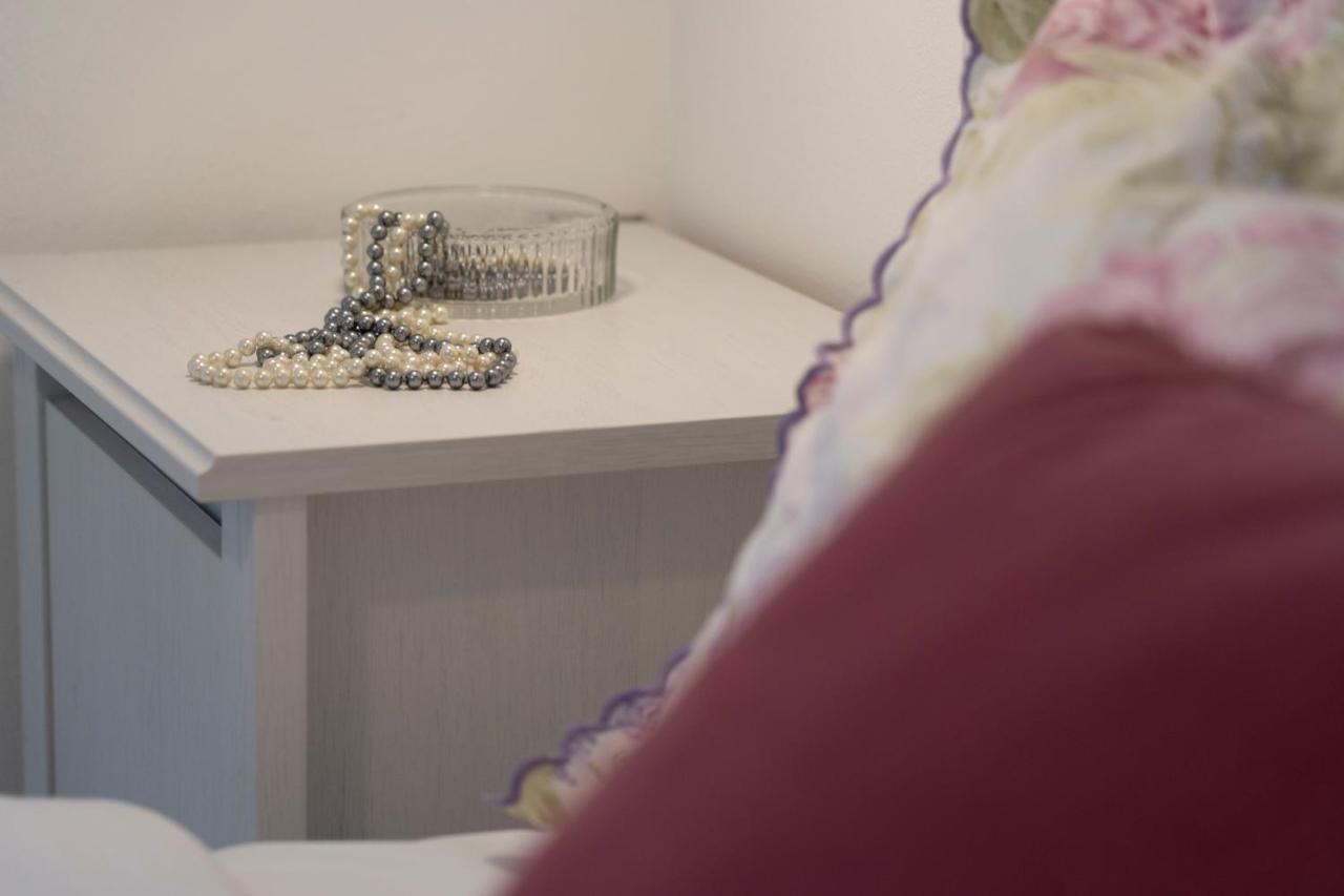 32 Nero - Florence Apartment San Niccolo Екстериор снимка